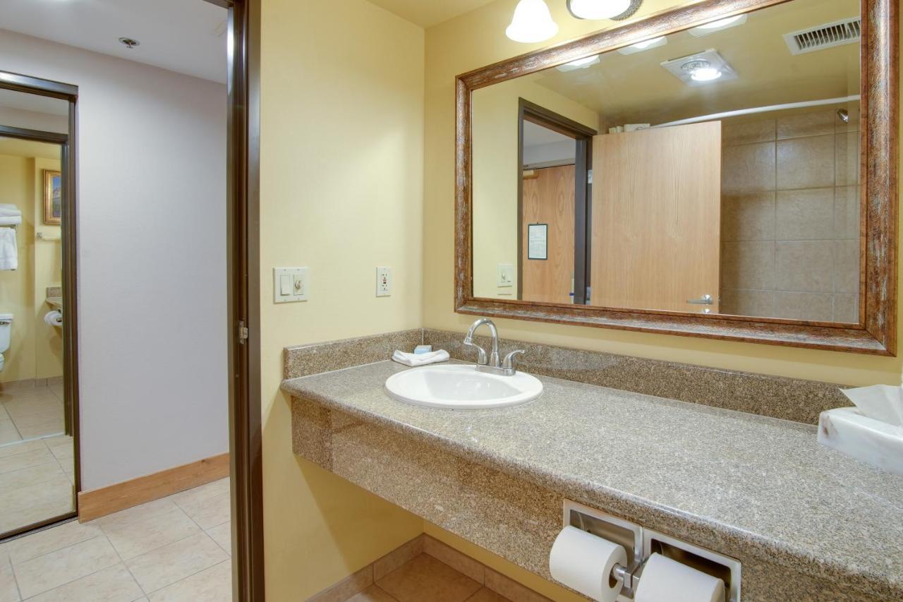 Ski-Inandski-Out Crested Butte Studio With Pool Access Exterior photo